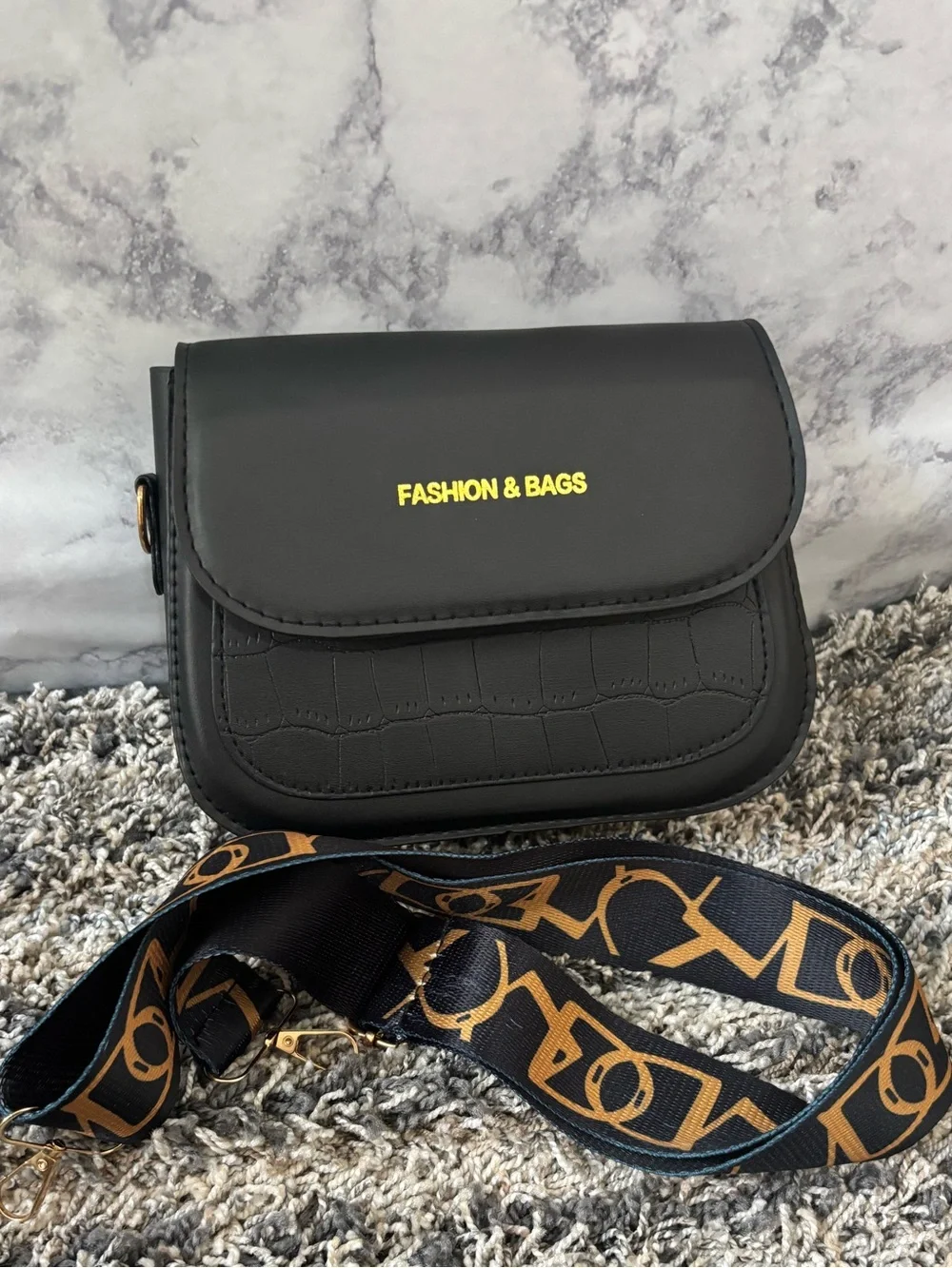 Black Crossbody with Croc-Detail and Printed Strap